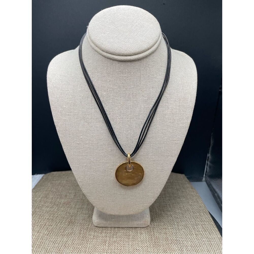 Vintage Lia Sophia Taos Goldtone Mother of Pearl Pendant Choker Necklace